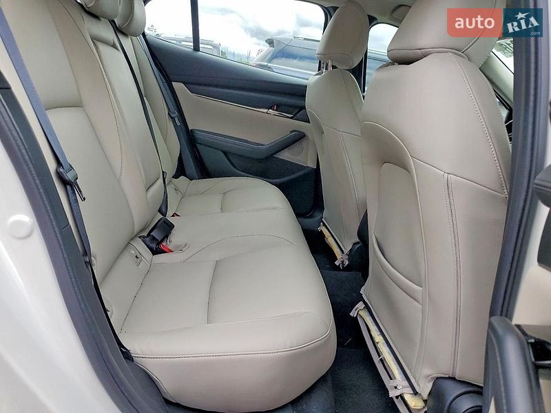 Седан Mazda 3 2023 в Киеве фото 9 Седан Mazda 3 2023 в Киеве
