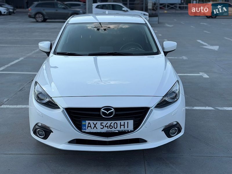 Хетчбек Mazda 3 2016 в Києві