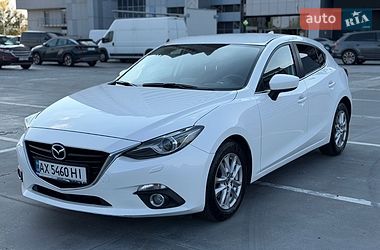Хэтчбек Mazda 3 2016 в Киеве