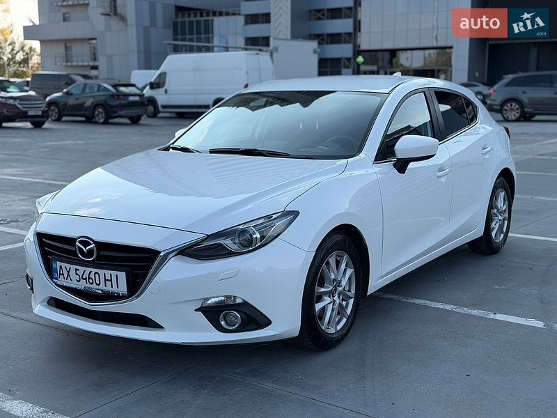 Хетчбек Mazda 3 2016 в Києві
