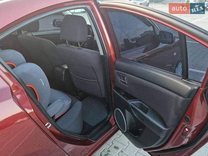 Седан Mazda 3 2008 в Києві