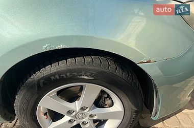 Хетчбек Mazda 3 2004 в Южному