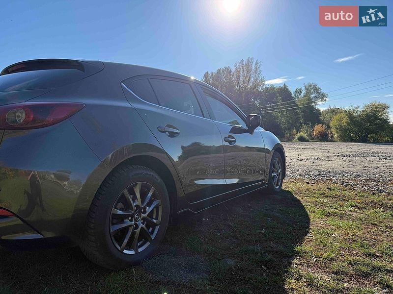 Хетчбек Mazda 3 2014 в Красилові