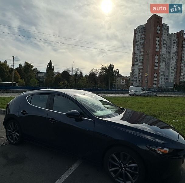 Mazda 3 2019