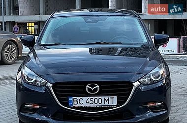 Седан Mazda 3 2018 в Львові
