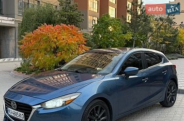 Хетчбек Mazda 3 2017 в Києві