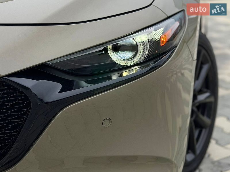 Хетчбек Mazda 3 2025 в Львові фото 13 Хетчбек Mazda 3 2025 в Львові