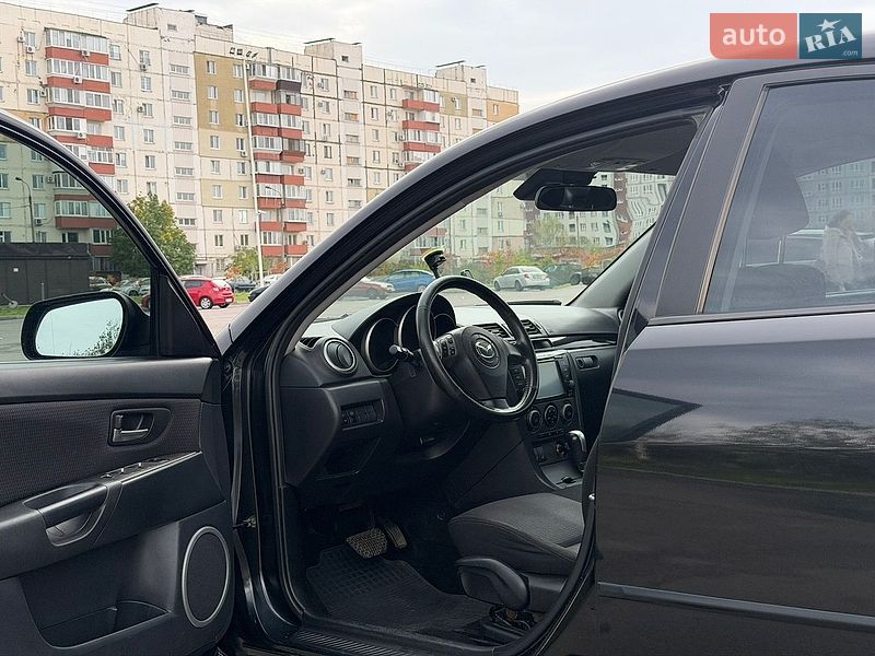 Седан Mazda 3 2008 в Запорожье