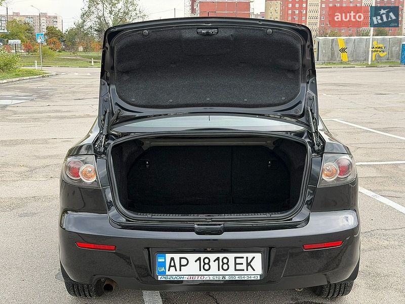 Седан Mazda 3 2008 в Запорожье