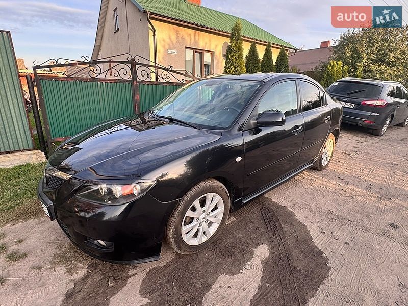 Седан Mazda 3 2007 в Рава-Русской