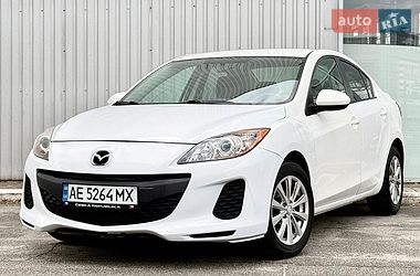Седан Mazda 3 2013 в Запорожье