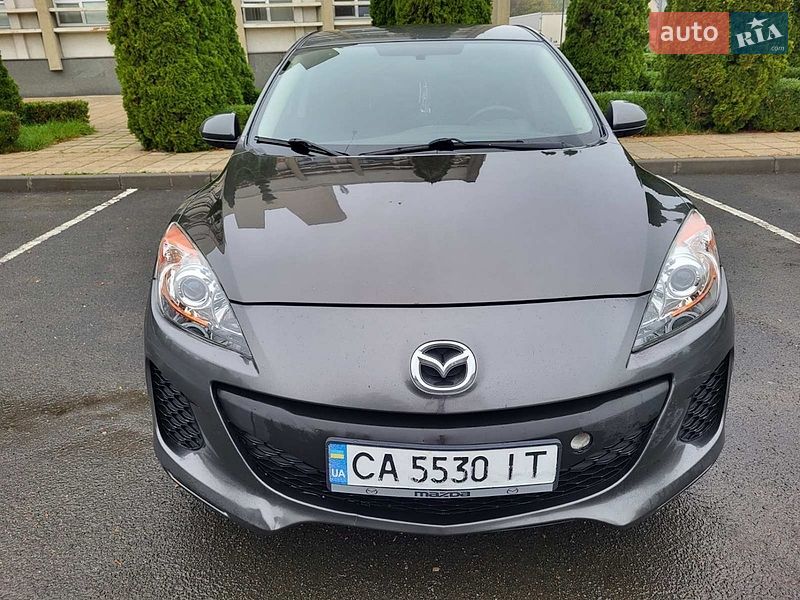 Седан Mazda 3 2011 в Черкассах