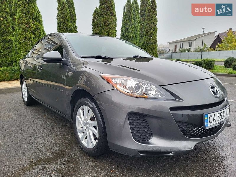 Седан Mazda 3 2011 в Черкассах