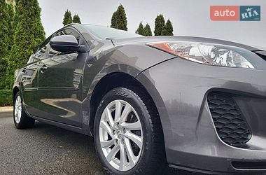 Седан Mazda 3 2011 в Черкассах