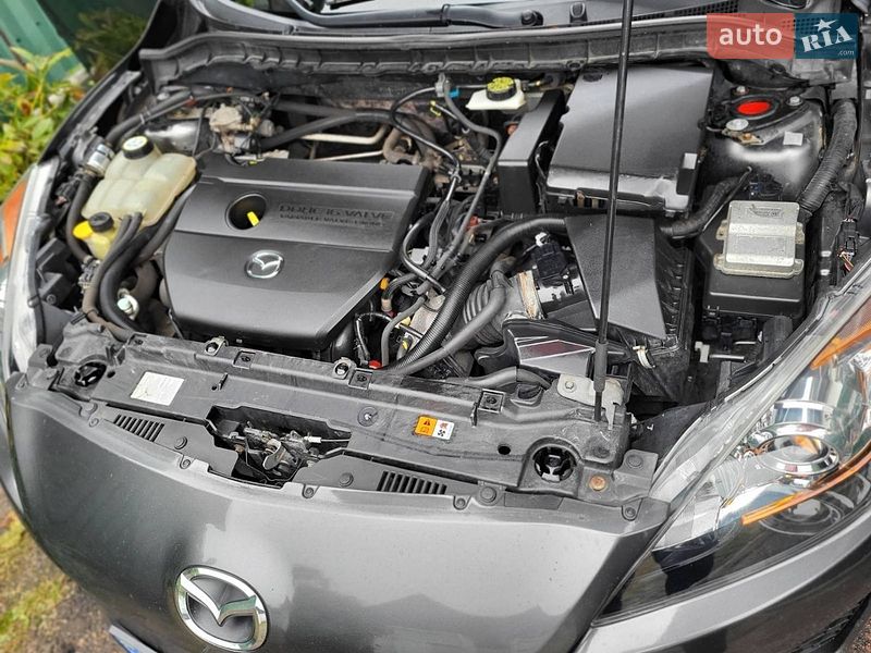 Седан Mazda 3 2011 в Черкассах