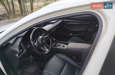 Седан Mazda 3 2019 в Дніпрі