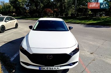 Седан Mazda 3 2019 в Дніпрі