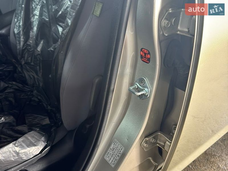Хэтчбек Mazda 3 2007 в Днепре