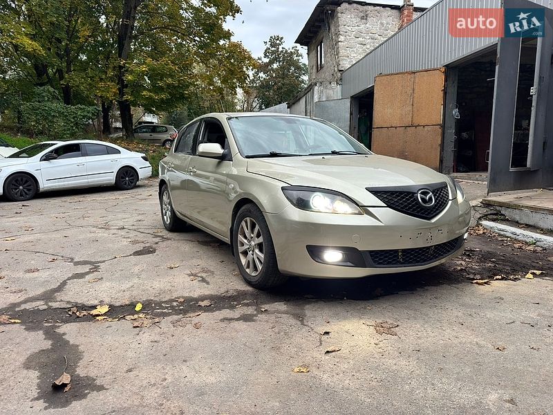 Хэтчбек Mazda 3 2007 в Днепре