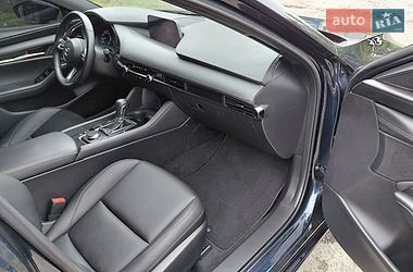 Хэтчбек Mazda 3 2023 в Днепре