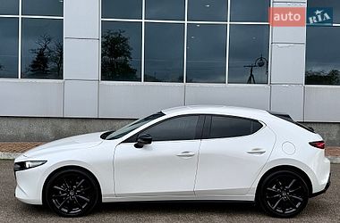 Хэтчбек Mazda 3 2021 в Киеве