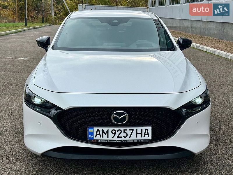 Хэтчбек Mazda 3 2021 в Киеве