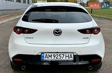 Хэтчбек Mazda 3 2021 в Киеве