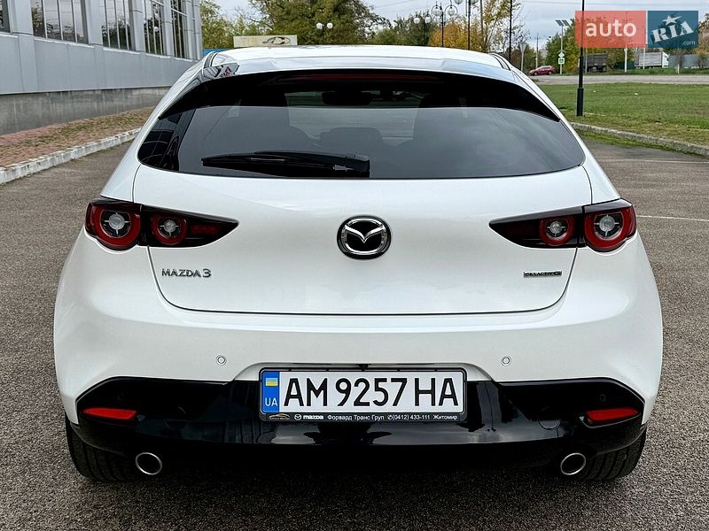 Хэтчбек Mazda 3 2021 в Киеве