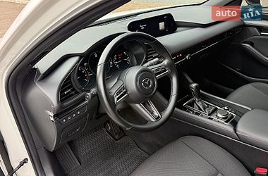 Хэтчбек Mazda 3 2021 в Киеве