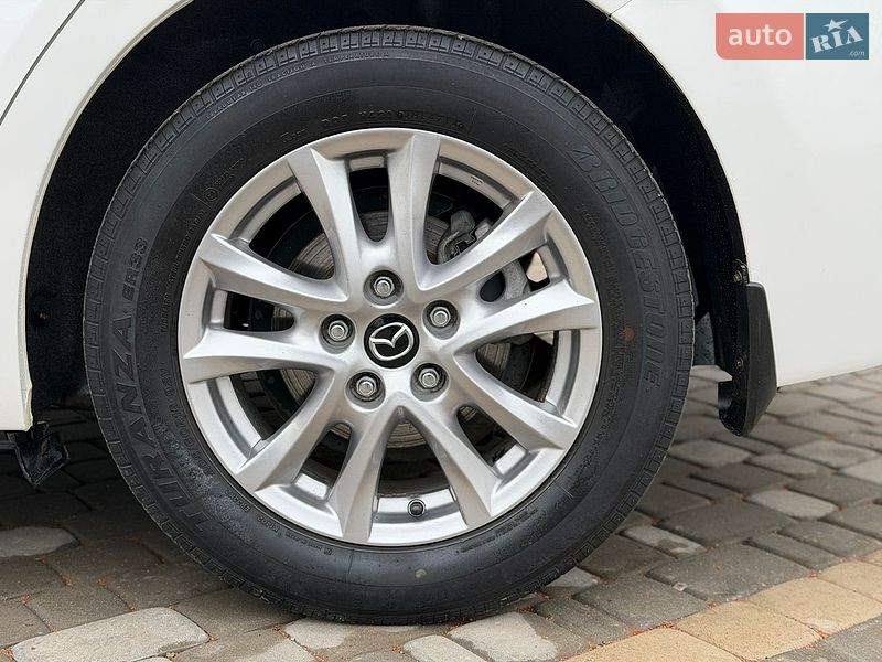 Седан Mazda 3 2014 в Виннице