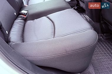 Седан Mazda 3 2014 в Виннице