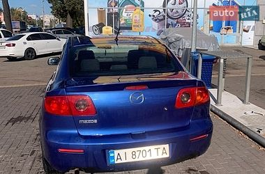 Седан Mazda 3 2003 в Киеве