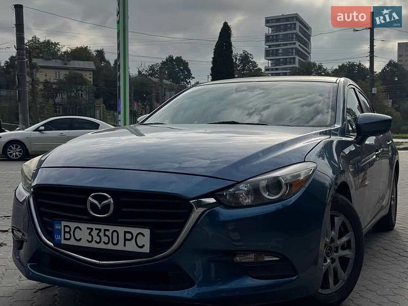 Хэтчбек Mazda 3 2018 в Львове