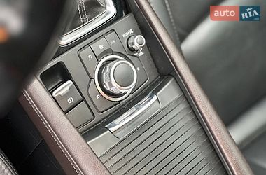 Хэтчбек Mazda 3 2018 в Киеве