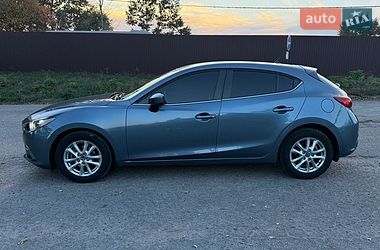 Хэтчбек Mazda 3 2015 в Полтаве