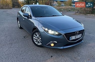 Хэтчбек Mazda 3 2015 в Полтаве