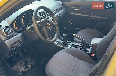 Седан Mazda 3 2006 в Луцьку
