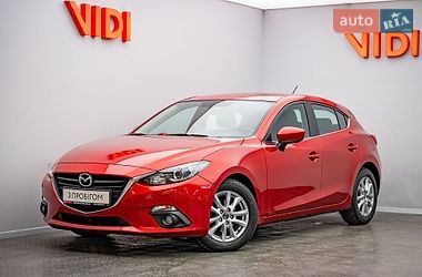 Хэтчбек Mazda 3 2016 в Киеве