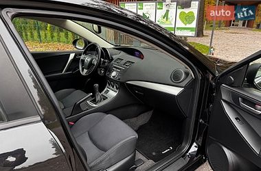 Хэтчбек Mazda 3 2010 в Виннице