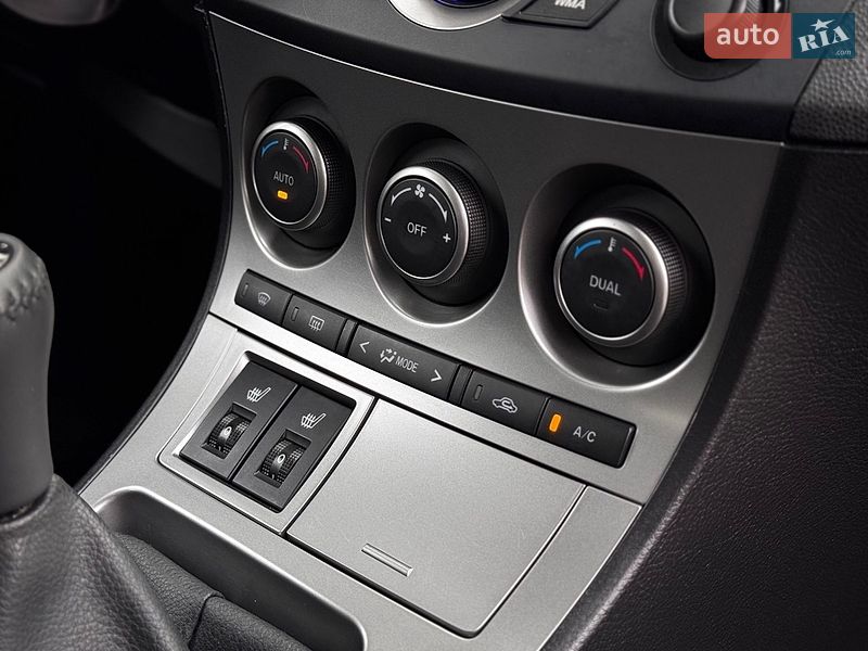 Хэтчбек Mazda 3 2010 в Виннице