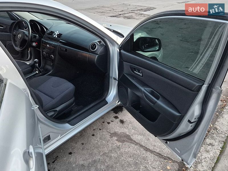 Хетчбек Mazda 3 2006 в Львові