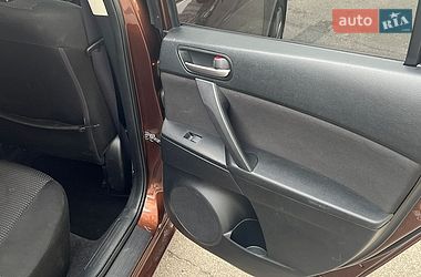 Седан Mazda 3 2012 в Києві