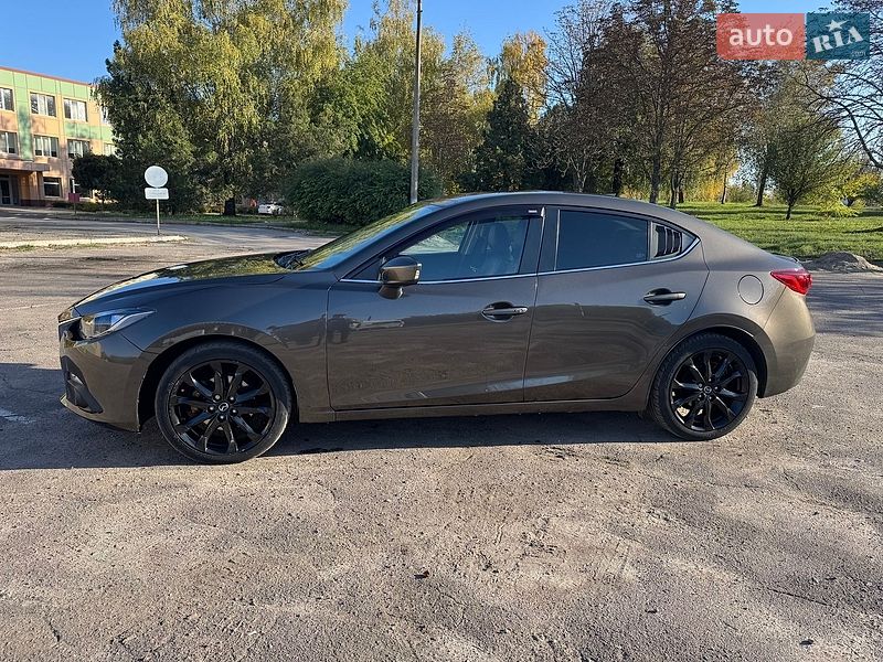Mazda 3 2015