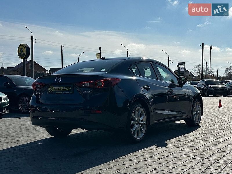Седан Mazda 3 2014 в Івано-Франківську