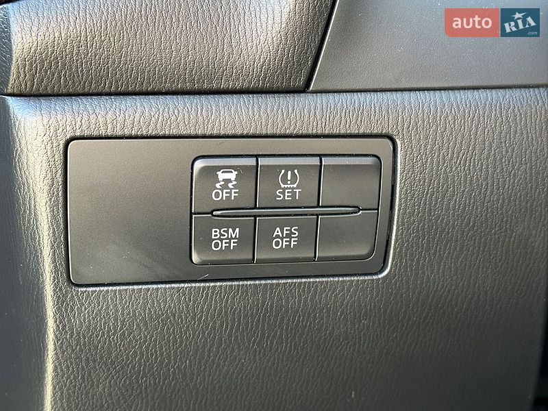 Седан Mazda 3 2014 в Івано-Франківську