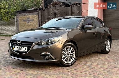Седан Mazda 3 2013 в Харкові