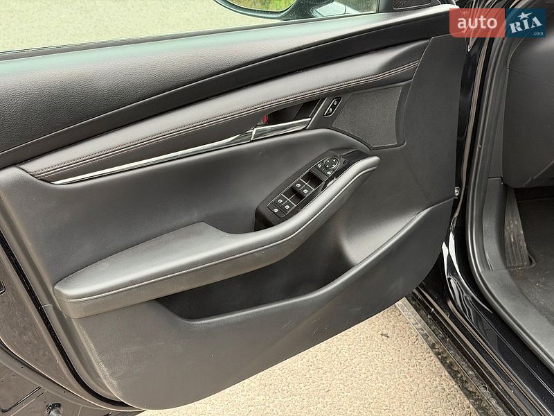 Хэтчбек Mazda 3 2025 в Киеве фото 22 Хэтчбек Mazda 3 2025 в Киеве