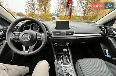 Хетчбек Mazda 3 2016 в Рівному