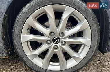Хетчбек Mazda 3 2016 в Рівному