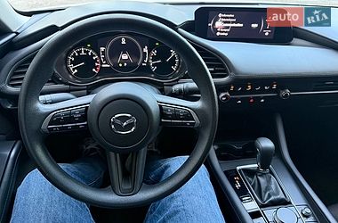 Седан Mazda 3 2023 в Києві